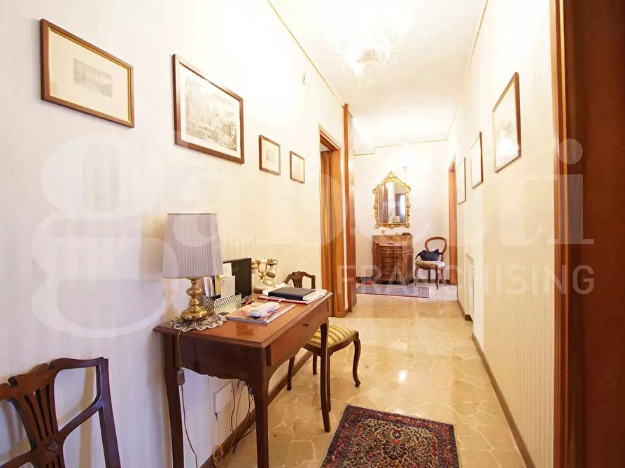 Immagine 17 di Appartamento in vendita  in Viale San Marco, . a Venezia