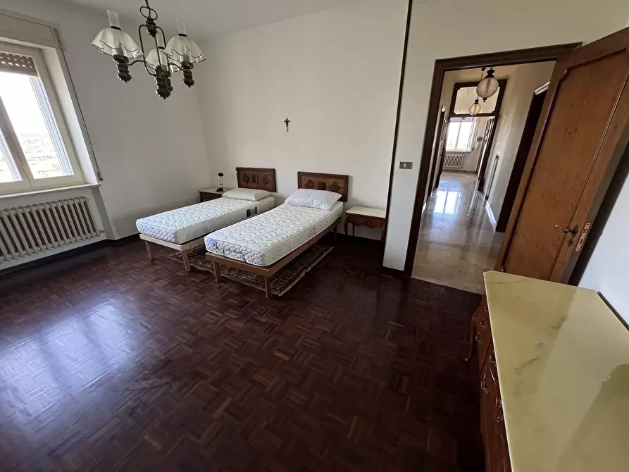 Immagine 25 di Appartamento in vendita  in Via bernini, 26 a Osimo