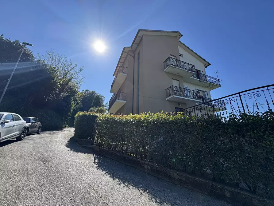 Immagine 37 di Appartamento in vendita  in Via bernini, 26 a Osimo