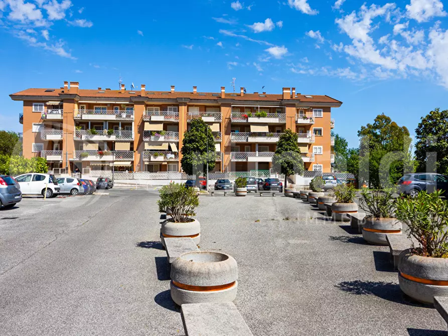 Immagine 29 di Appartamento in vendita  in Viale Vincenzo Marronaro a Roma