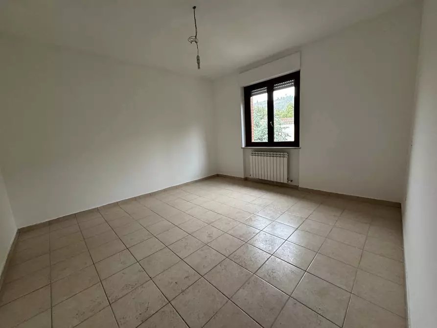 Immagine 12 di Appartamento in vendita  in Via fratelli ottaviani, 11 a Recanati