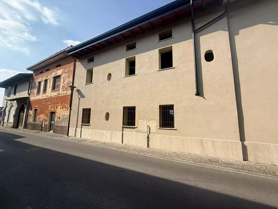Immagine 1 di Loft/Open space in vendita  in Via Marconi, 1 a Castelcovati