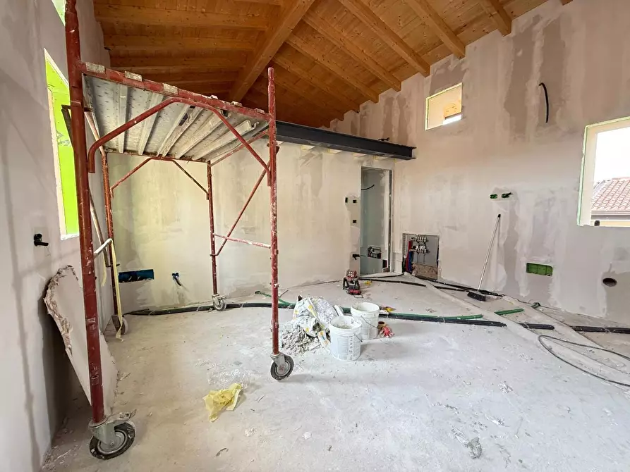 Immagine 4 di Loft/Open space in vendita  in Via Marconi, 1 a Castelcovati