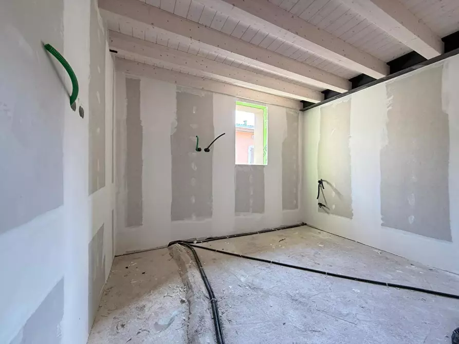 Immagine 13 di Loft/Open space in vendita  in Via Marconi, 1 a Castelcovati