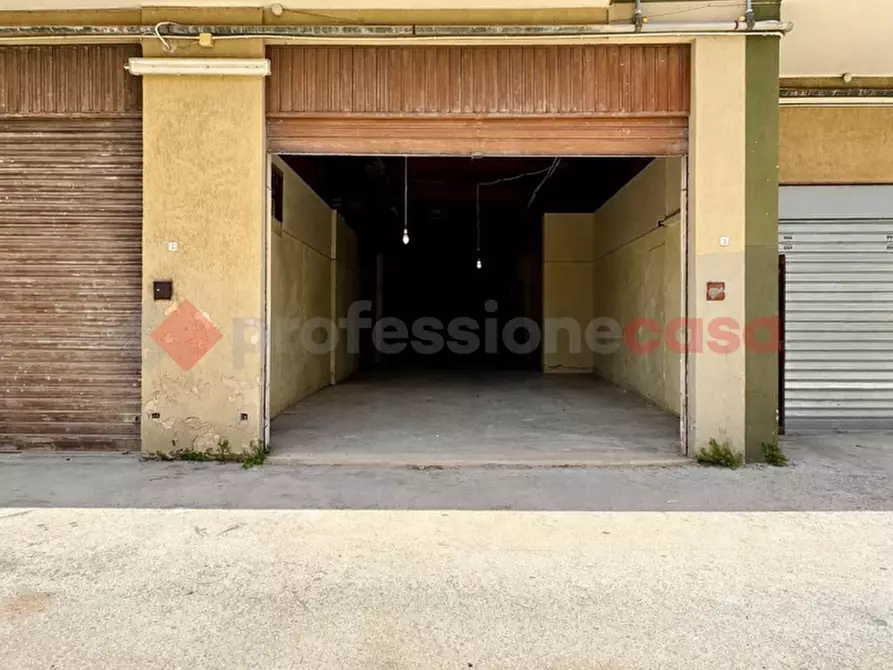 Immagine 17 di Box auto in vendita  in Viale epipoli, 55 a Siracusa