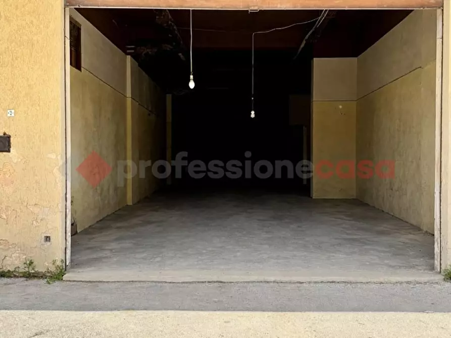 Immagine 7 di Box auto in vendita  in Viale epipoli, 55 a Siracusa