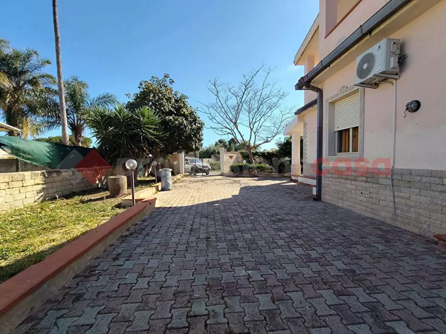 Immagine 10 di Villa in affitto  in Via ellice, 46 a Siracusa