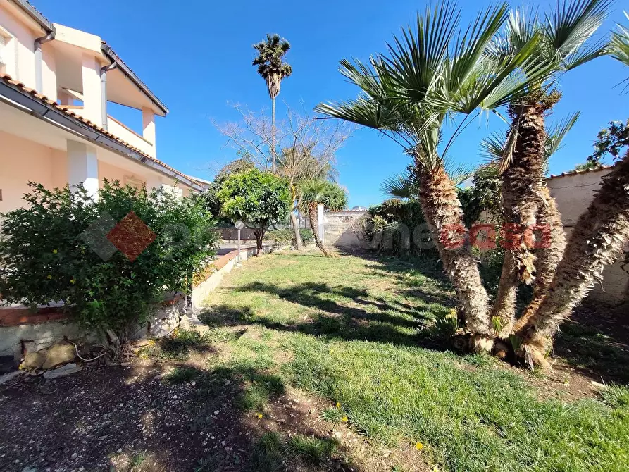 Immagine 1 di Villa in affitto  in Via ellice, 46 a Siracusa