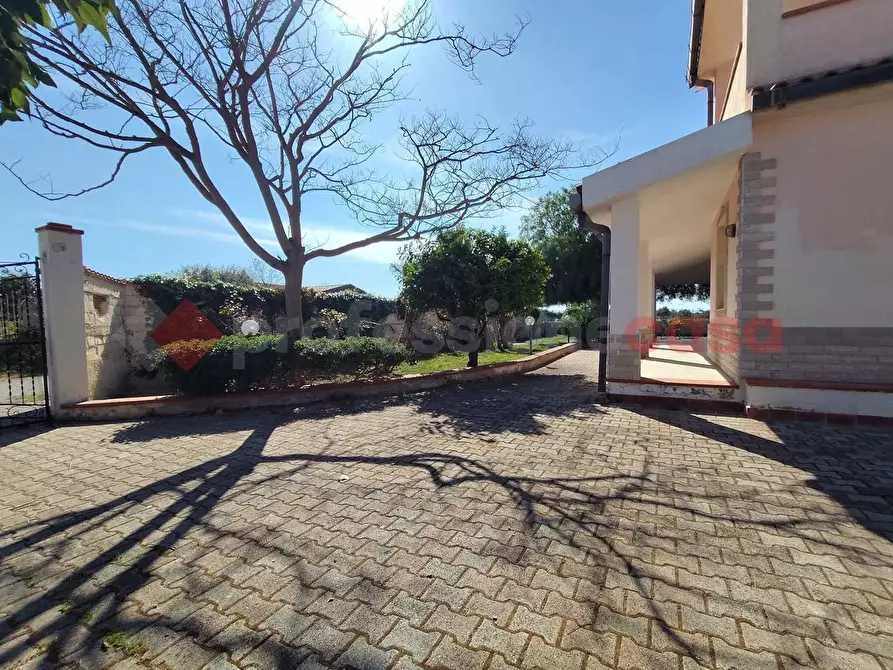 Immagine 4 di Villa in affitto  in Via ellice, 46 a Siracusa