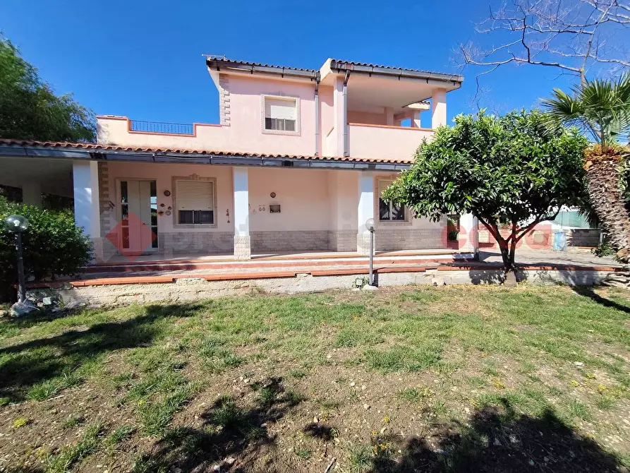 Immagine 3 di Villa in affitto  in Via ellice, 46 a Siracusa