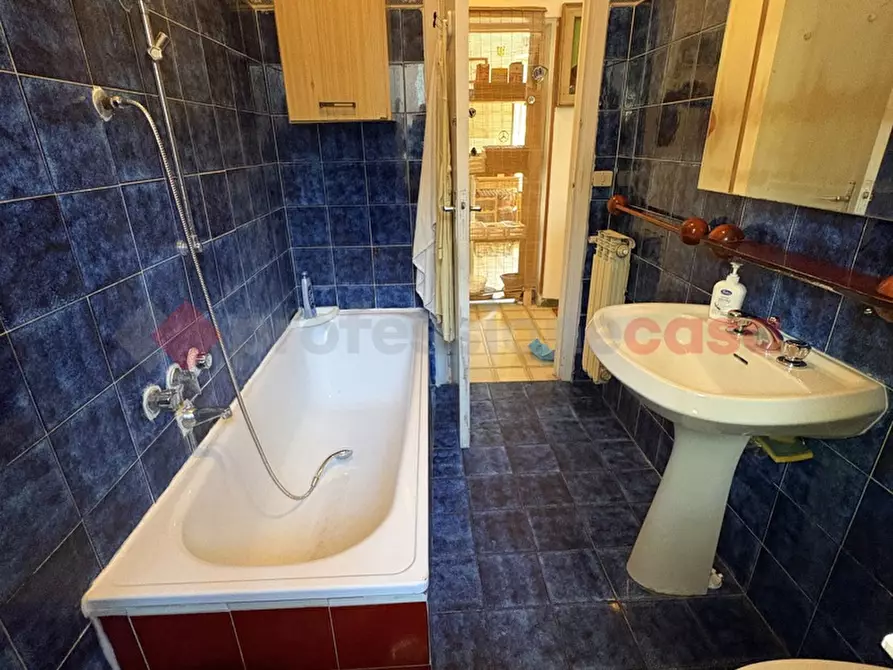 Immagine 30 di Villa in vendita  in Via BRUXELLES, 38 a Terracina