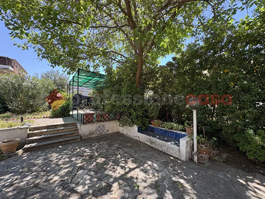 Immagine 3 di Villa in vendita  in Via BRUXELLES, 38 a Terracina