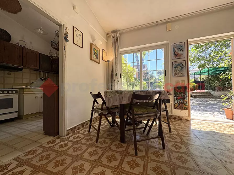 Immagine 9 di Villa in vendita  in Via BRUXELLES, 38 a Terracina