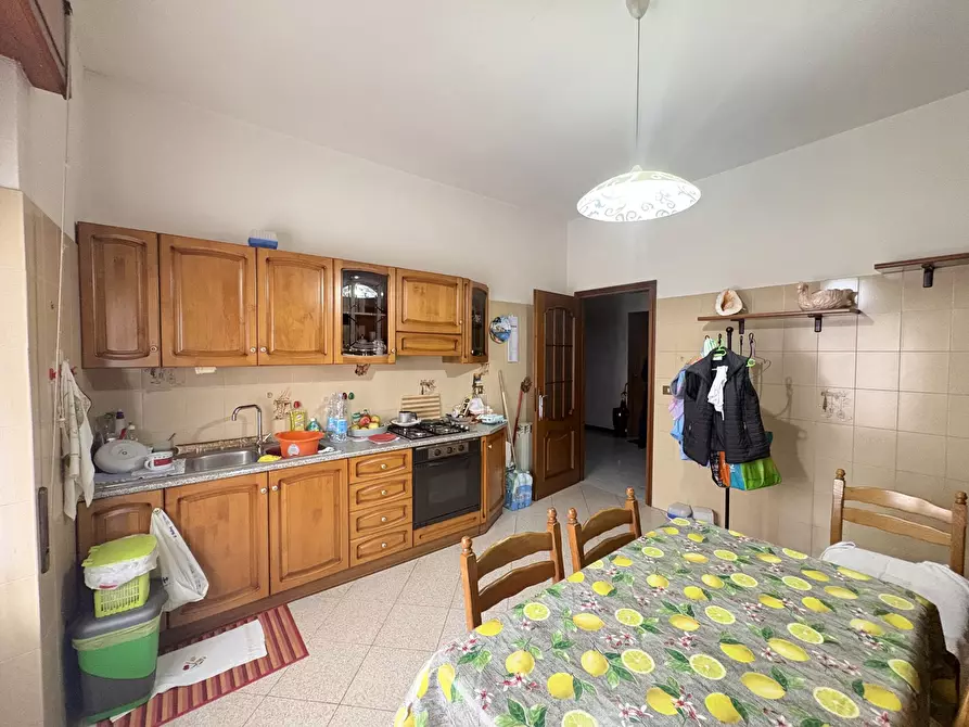 Immagine 1 di Appartamento in vendita  in Via Angelo Aliprandi, 12 a Roma