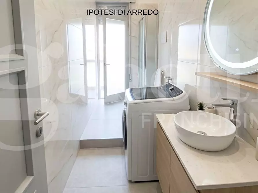 Immagine 7 di Appartamento in vendita  in Via SOTTOMARINA- PIAZZA ITALIA, 00 a Chioggia