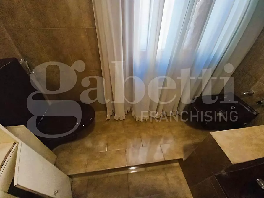 Immagine 40 di Appartamento in vendita  in Via SOTTOMARINA- PIAZZA ITALIA, 00 a Chioggia