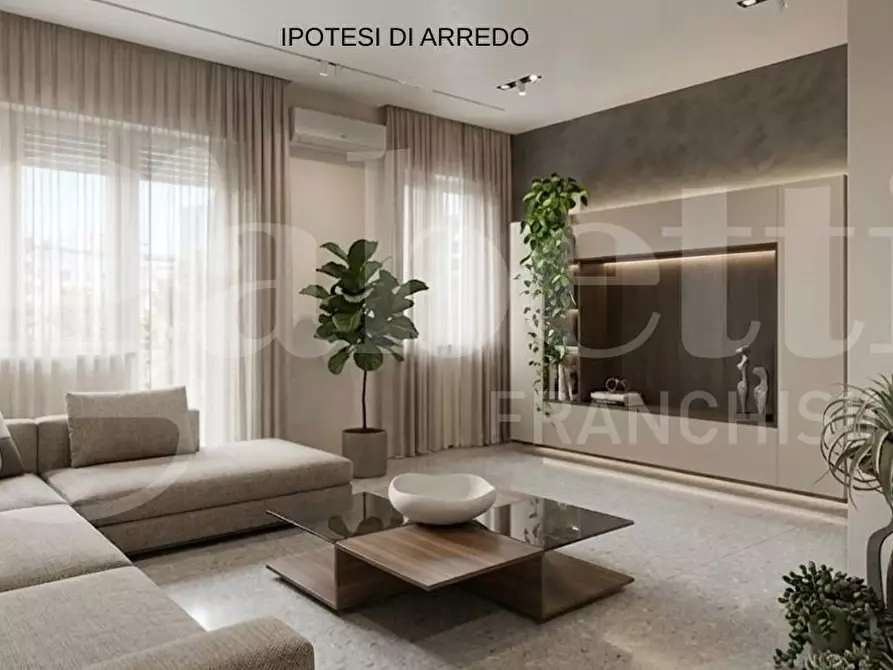 Immagine 1 di Appartamento in vendita  in Via SOTTOMARINA- PIAZZA ITALIA, 00 a Chioggia