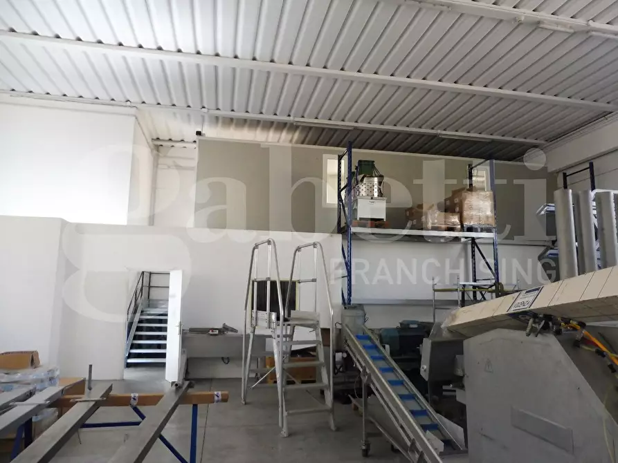 Immagine 7 di Capannone industriale in vendita  in Via del Lavoro a Poiana Maggiore