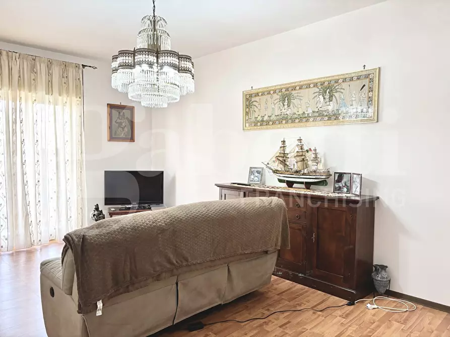 Immagine 4 di Appartamento in vendita  in Via Madonna delle Grazie, 16 a Giarratana