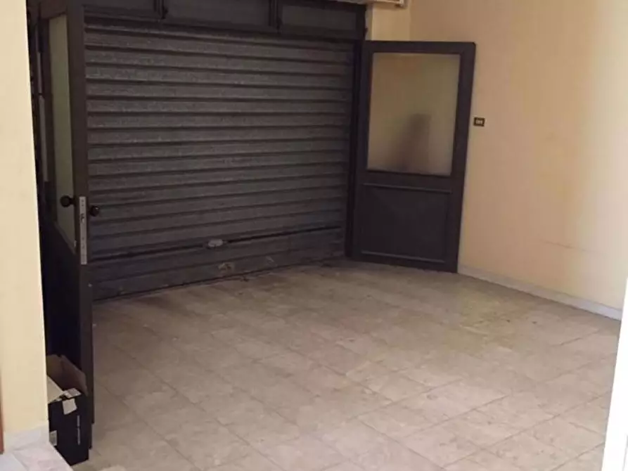 Immagine 3 di Box auto in vendita  in Via MIROBALLO, 11 a San Severo