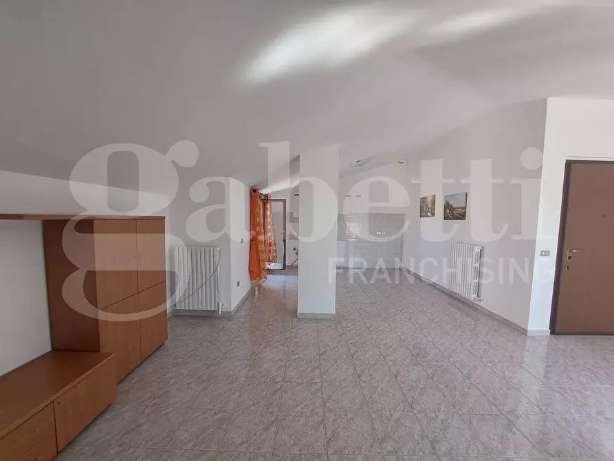 Immagine 4 di Appartamento in vendita  in Via Nazionale, 195 a Tortoreto
