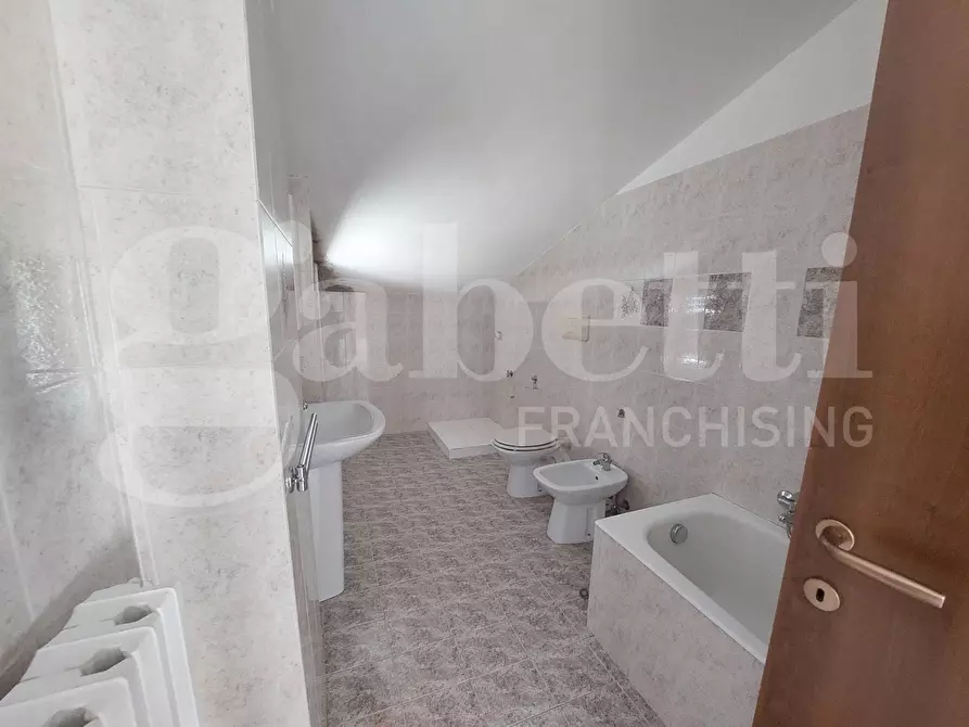 Immagine 21 di Appartamento in vendita  in Via Nazionale, 195 a Tortoreto