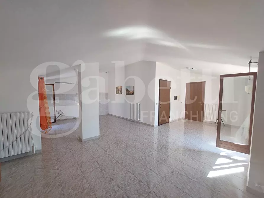 Immagine 5 di Appartamento in vendita  in Via Nazionale, 195 a Tortoreto