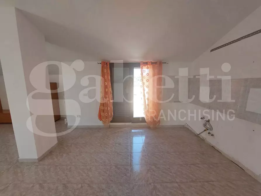 Immagine 12 di Appartamento in vendita  in Via Nazionale, 195 a Tortoreto