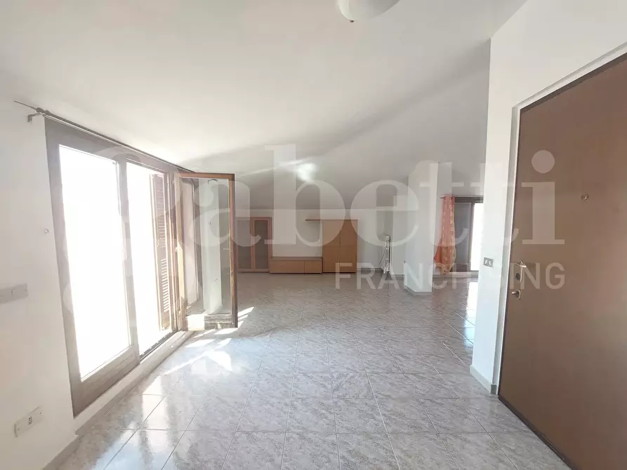 Immagine 1 di Appartamento in vendita  in Via Nazionale, 195 a Tortoreto