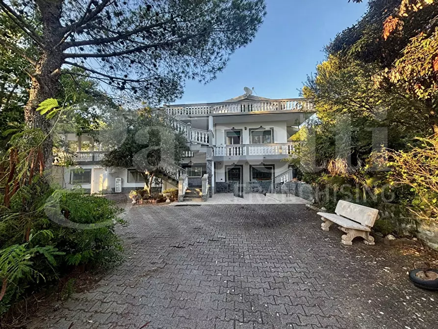 Immagine 1 di Casa trifamiliare in vendita  in LocalitÃ  Perdu Sarigu, snc a Teulada