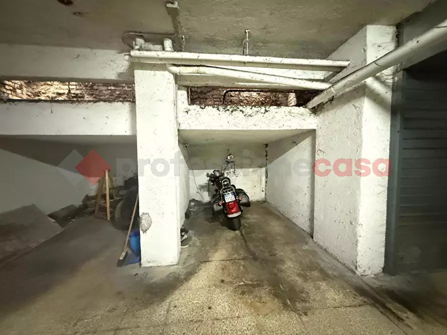 Immagine 7 di Box auto in vendita  in Via Campo Sportivo, 8 a Tivoli