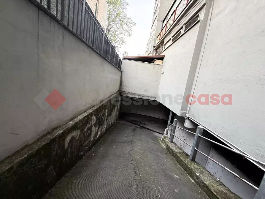 Immagine 5 di Box auto in vendita  in Via Campo Sportivo, 8 a Tivoli