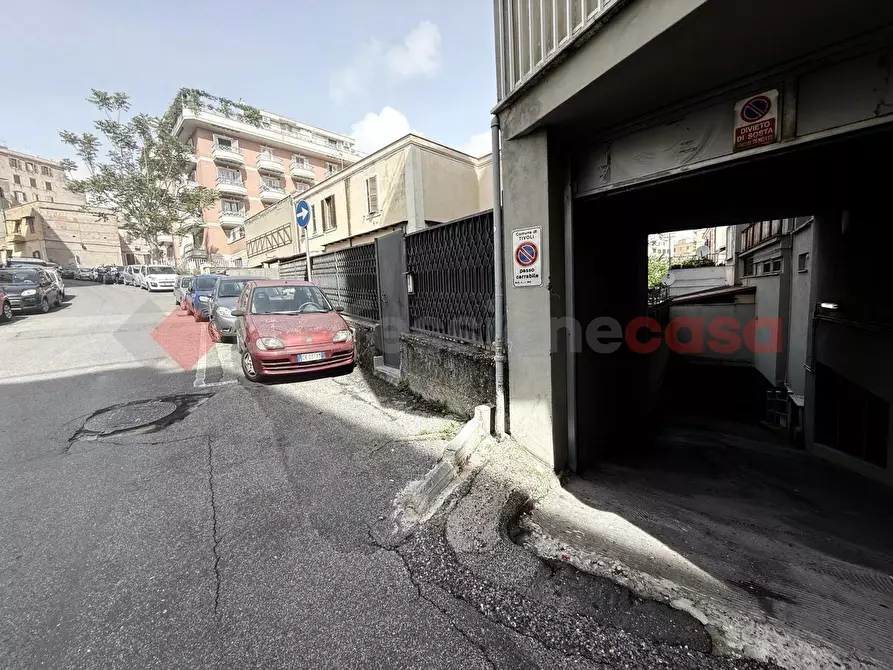 Immagine 2 di Box auto in vendita  in Via Campo Sportivo, 8 a Tivoli
