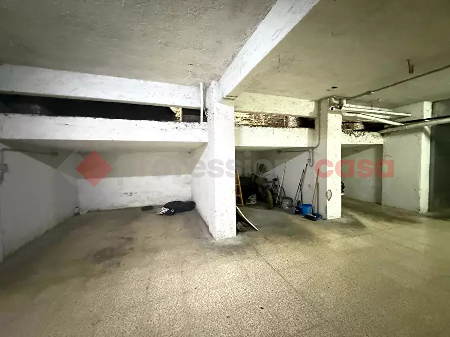 Immagine 7 di Box auto in vendita  in Via Campo Sportivo, 8 a Tivoli