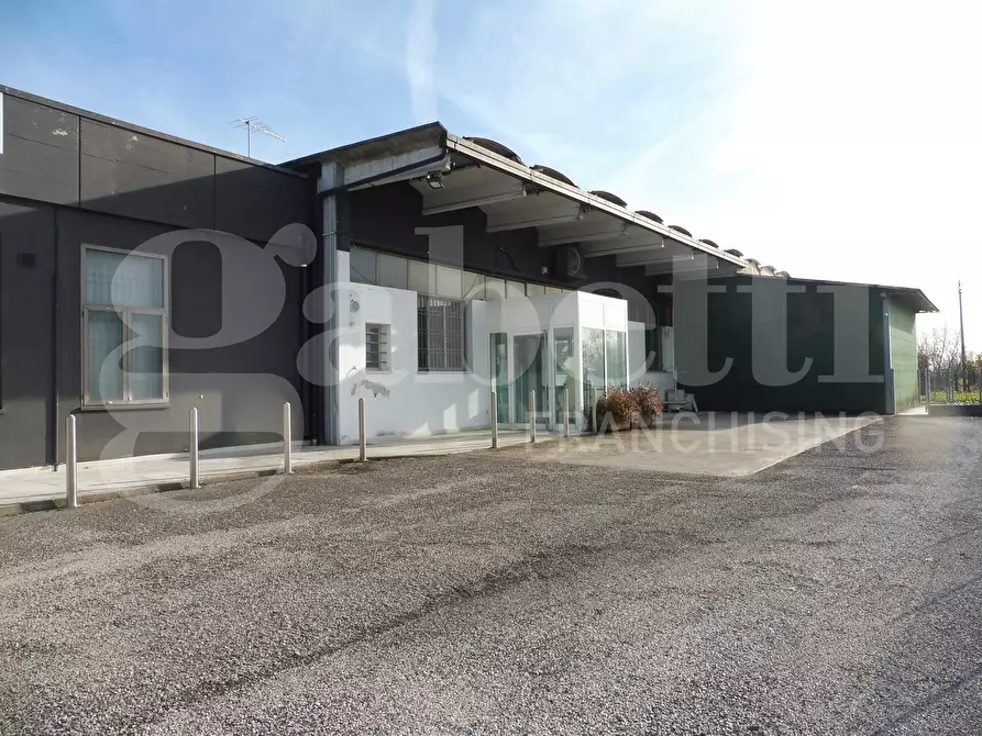 Immagine 1 di Capannone industriale in affitto  in Corso Della Ceramica, 76 a Marostica