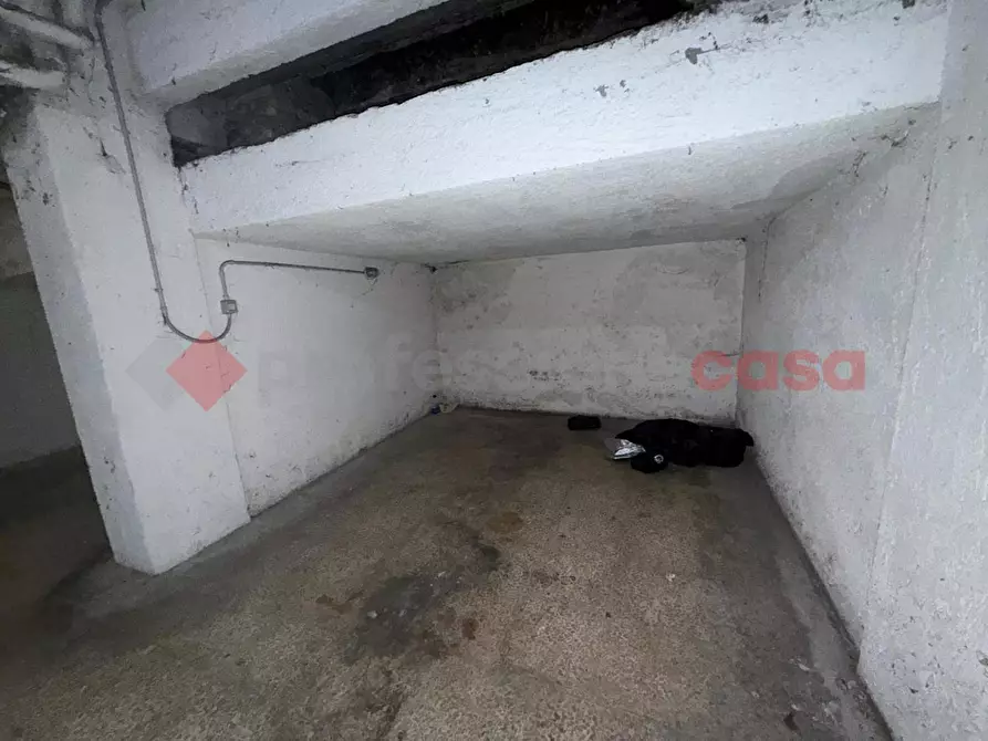 Immagine 10 di Box auto in vendita  in Via Campo Sportivo, 8 a Tivoli