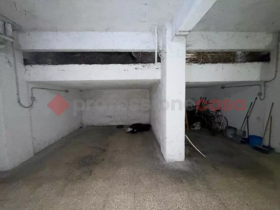 Immagine 9 di Box auto in vendita  in Via Campo Sportivo, 8 a Tivoli