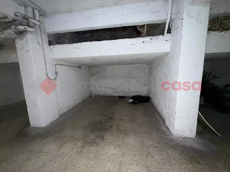 Immagine 12 di Box auto in vendita  in Via Campo Sportivo, 8 a Tivoli