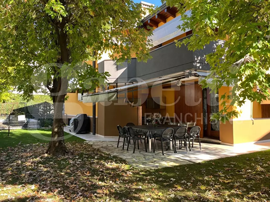 Immagine 13 di Villa in vendita  in Via Andretto Attilio, 4 a Sandrigo