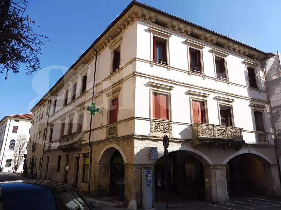 Immagine 1 di Appartamento in vendita  in Corso Mazzini, 53 a Marostica