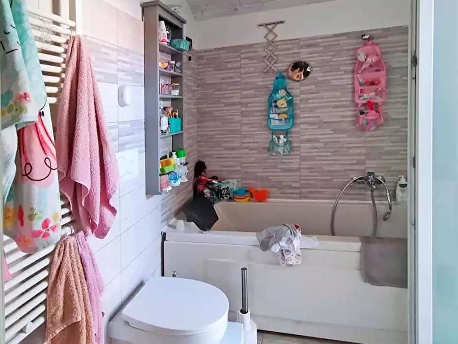 Immagine 4 di Appartamento in vendita  in Via RENI, 5 a Senigallia