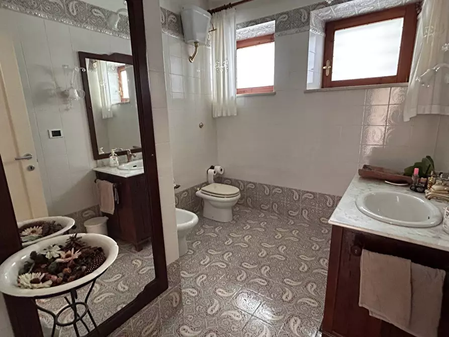 Immagine 33 di Villa in vendita  in Via luigi fabbri, 1 a Recanati