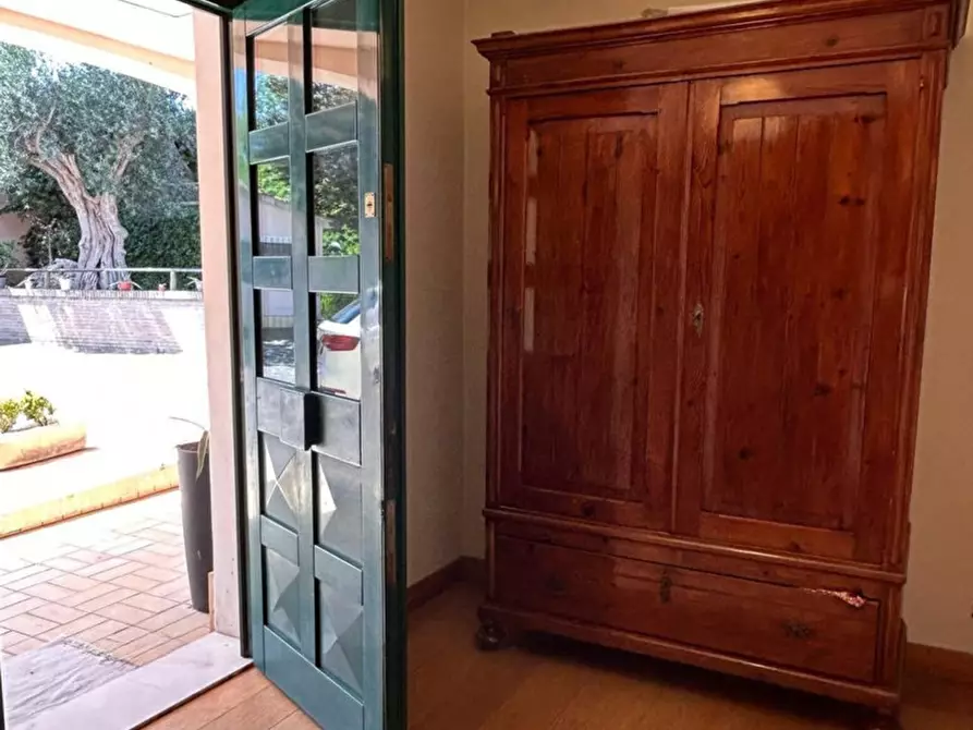Immagine 9 di Villa in vendita  in Via luigi fabbri, 1 a Recanati