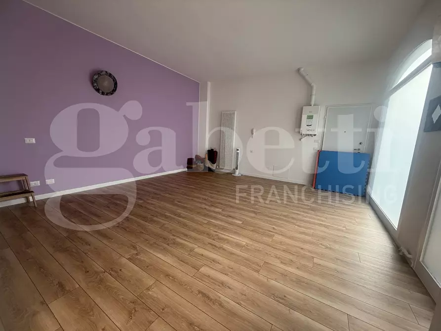 Immagine 4 di Negozio in vendita  in Via VIA  MATTEOTTI, 43 a Asso
