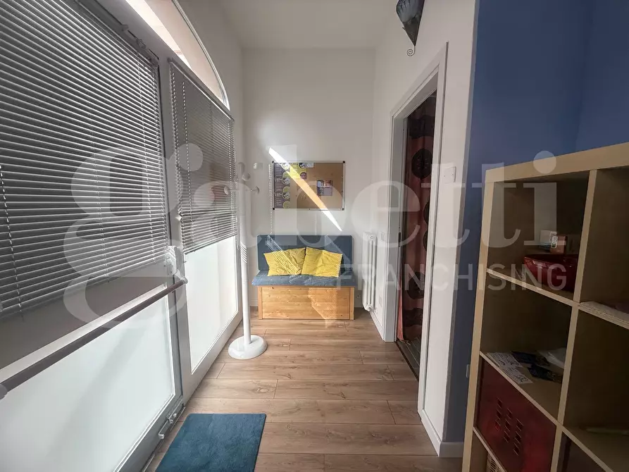 Immagine 11 di Negozio in vendita  in Via VIA  PLINIO, snc a Erba
