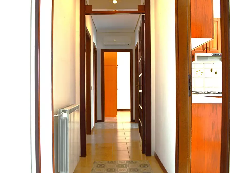 Immagine 12 di Appartamento in vendita  in Via Cesare Terranova, 1 a Ragusa