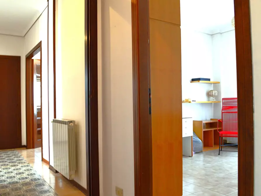 Immagine 26 di Appartamento in vendita  in Via Cesare Terranova, 1 a Ragusa
