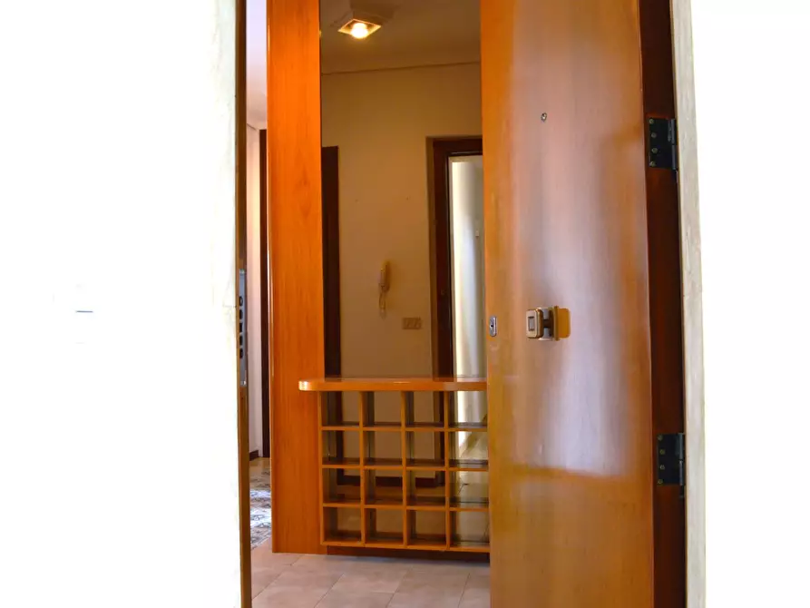 Immagine 4 di Appartamento in vendita  in Via Cesare Terranova, 1 a Ragusa