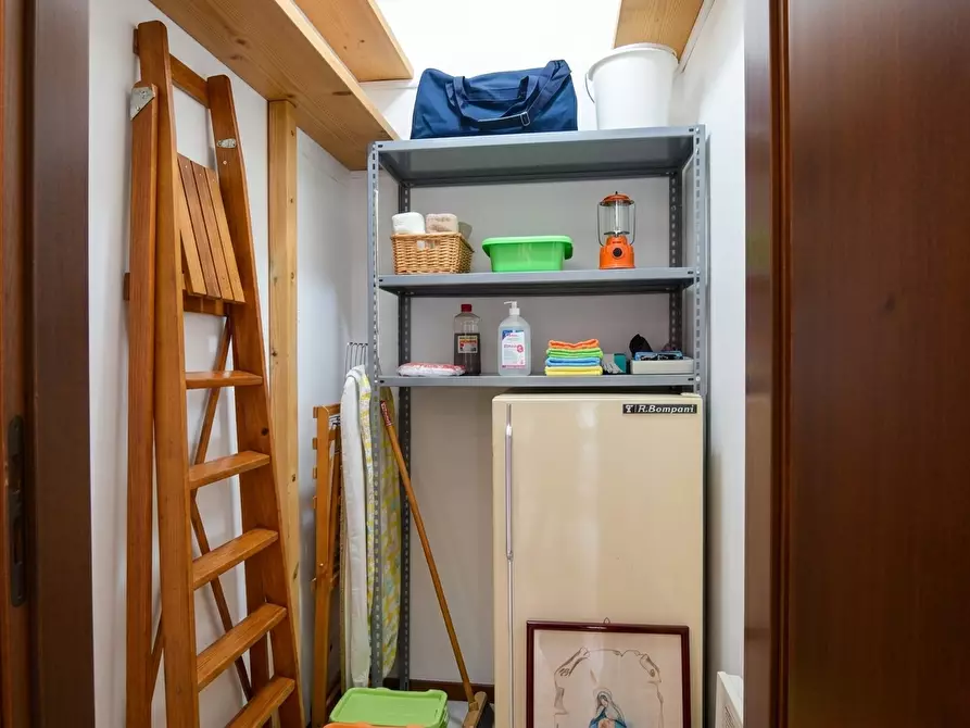 Immagine 19 di Appartamento in vendita  in Via Cesare Terranova, 1 a Ragusa