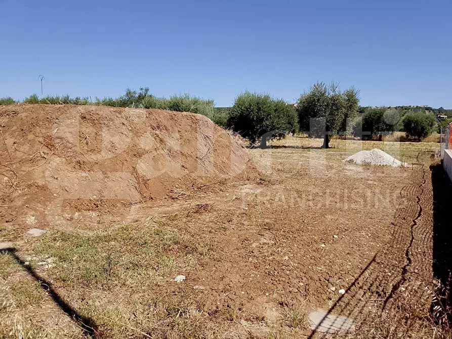 Immagine 1 di Terreno residenziale in vendita  in Via Gramsci, 15 a Sant'omero